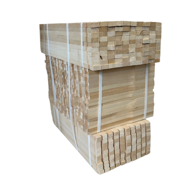 Hoffmannram Dadant ramlist av lind. i gruppen Biodling / Kupor och tillbeh�r / Ramar / Tr�ramar hos LP:S Biodling AB (102604LP)