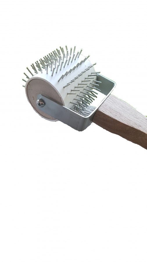 N�lvals med rostfria n�lar.