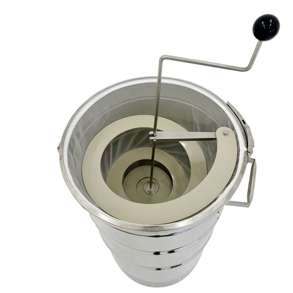 Swienty Helix silskrapa med beh�llare och �45 cm sil